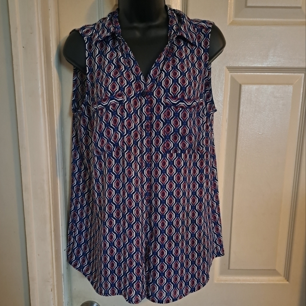 Relativity button Down shirt size Medium A-48